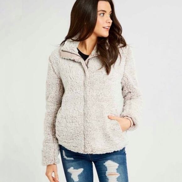 Altar'd State sherpa teddy wubby fleece jacket size M - Picture 2 of 5